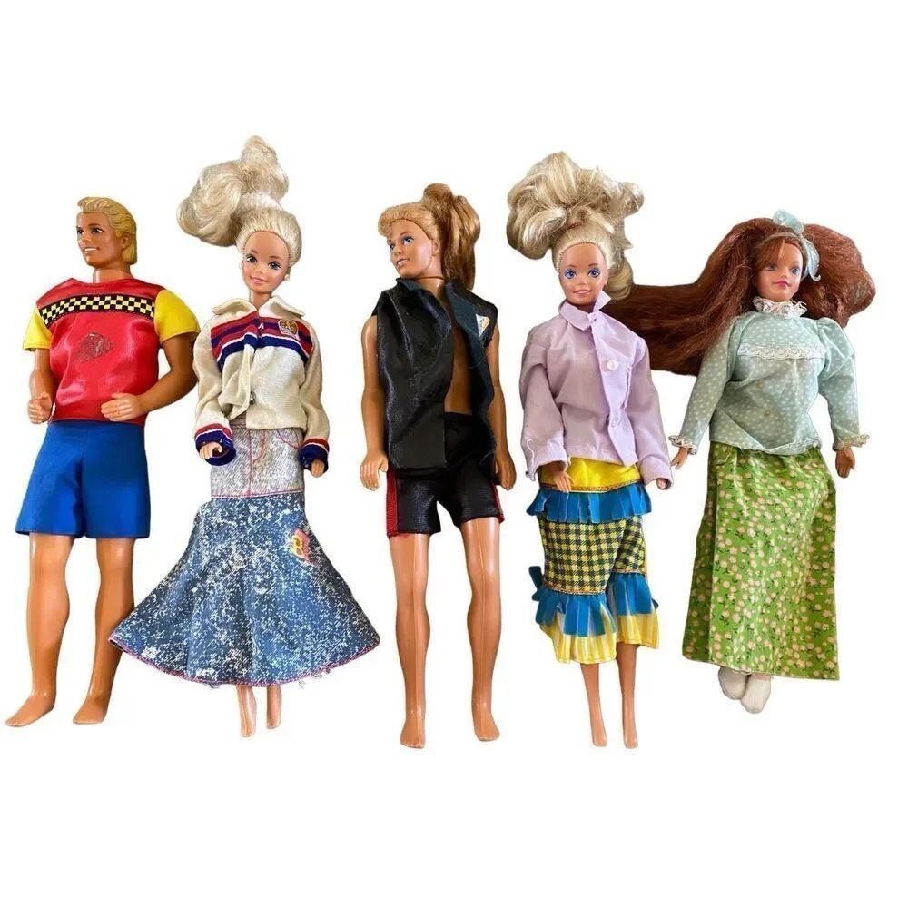 Lot of 5 Vintage Barbie And Ken Dolls Mattel 90s
